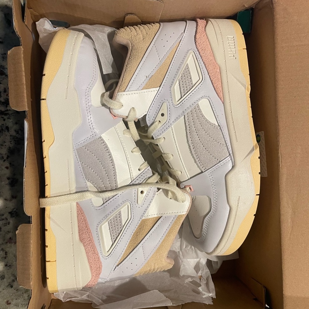 “Slipstream Hi Thrifted”. Brand new, NEVER WORN. Comes with original box.